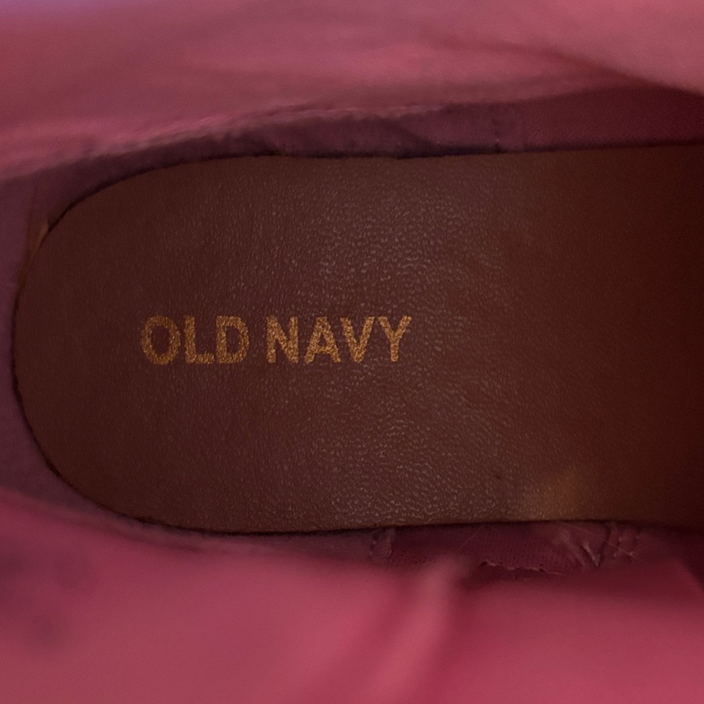 Old Navy Pink Kids Boots with Heart Design - Picture 5 of 5